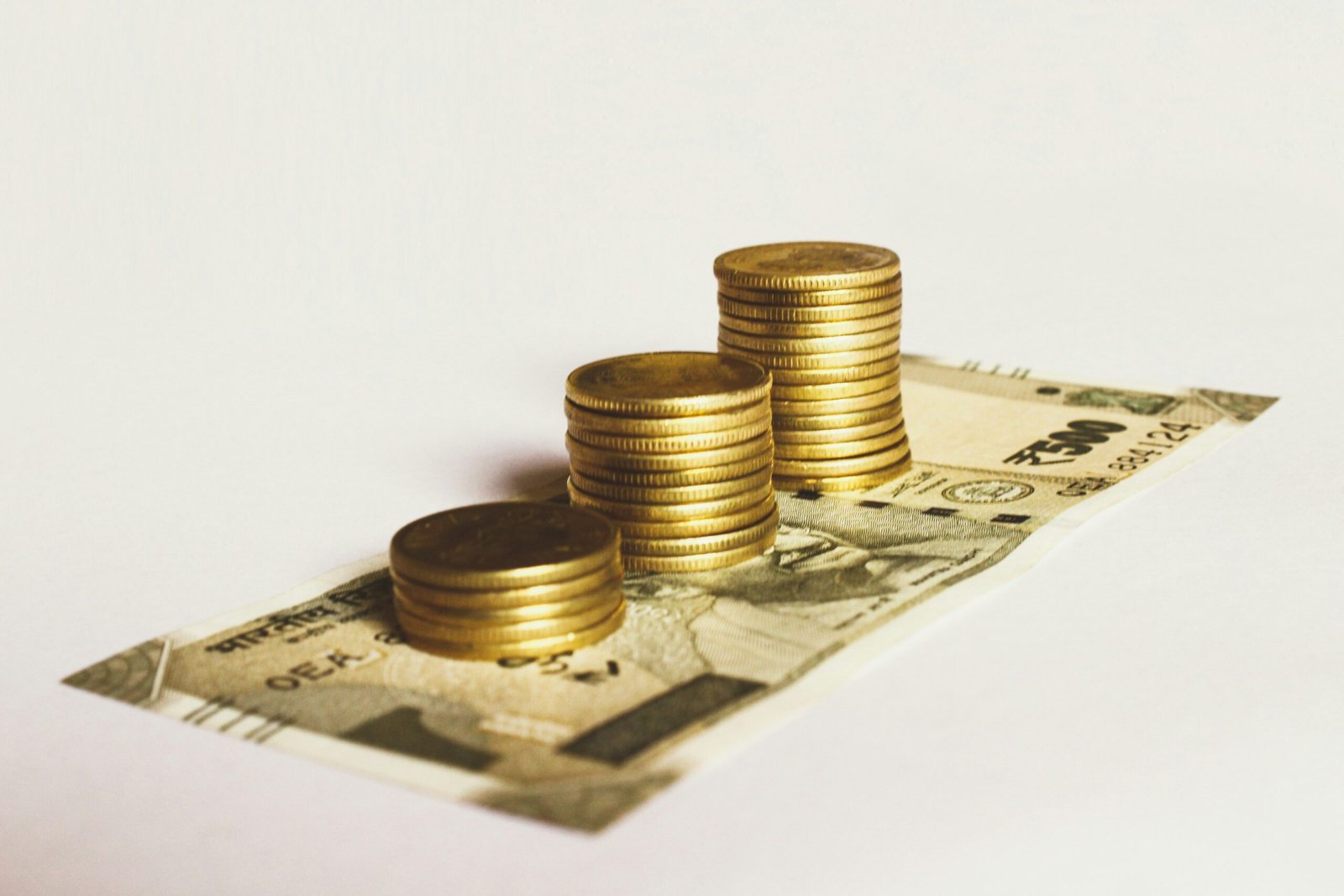 Unveiling the Real Reason You’re Not Building Wealth